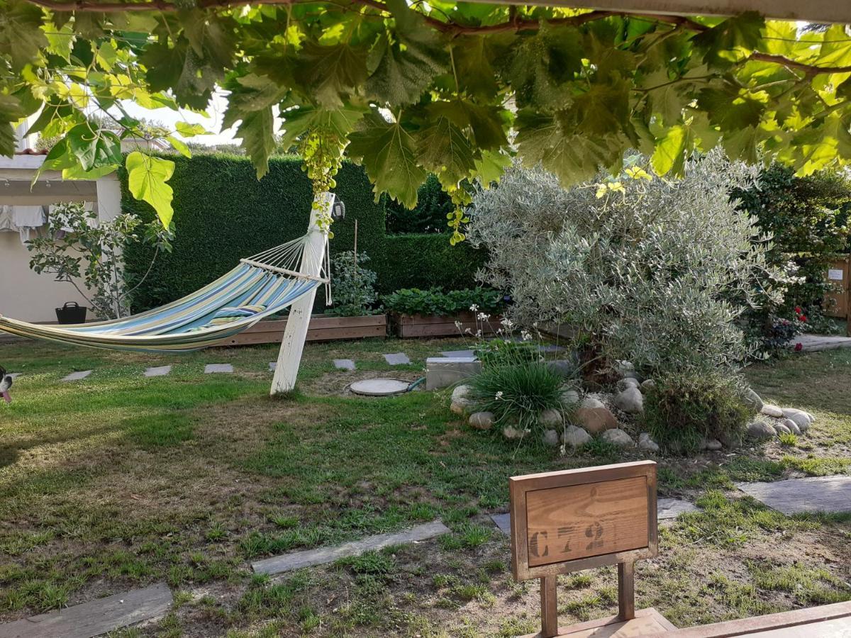 Chez Jeanfi Bed & Breakfast Fronsac  Exterior foto